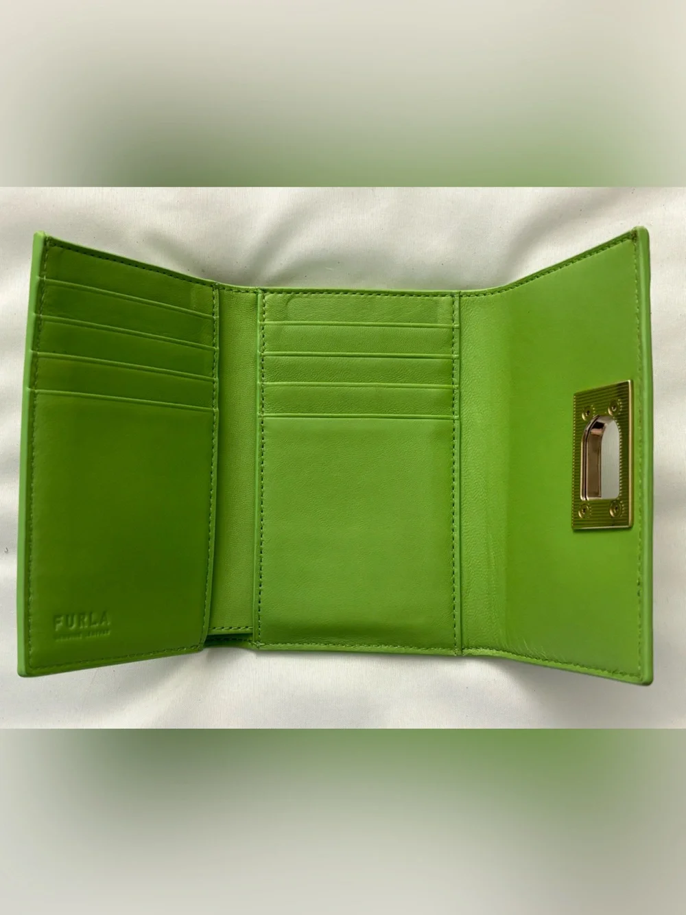 Furla vibrant lime